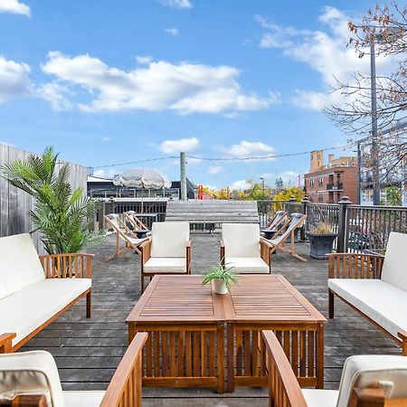 Апартаменты Lofts De La Petite Italie Монреаль Экстерьер фото
