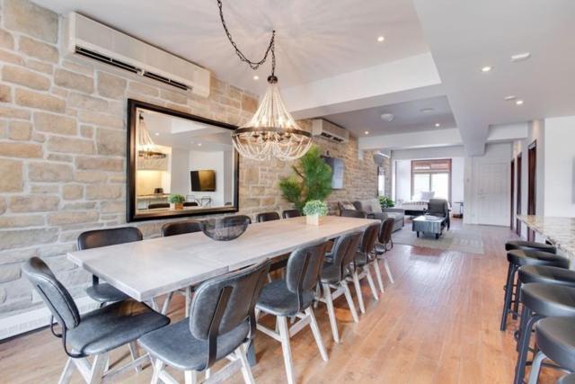 Апартаменты Lofts De La Petite Italie Монреаль Экстерьер фото