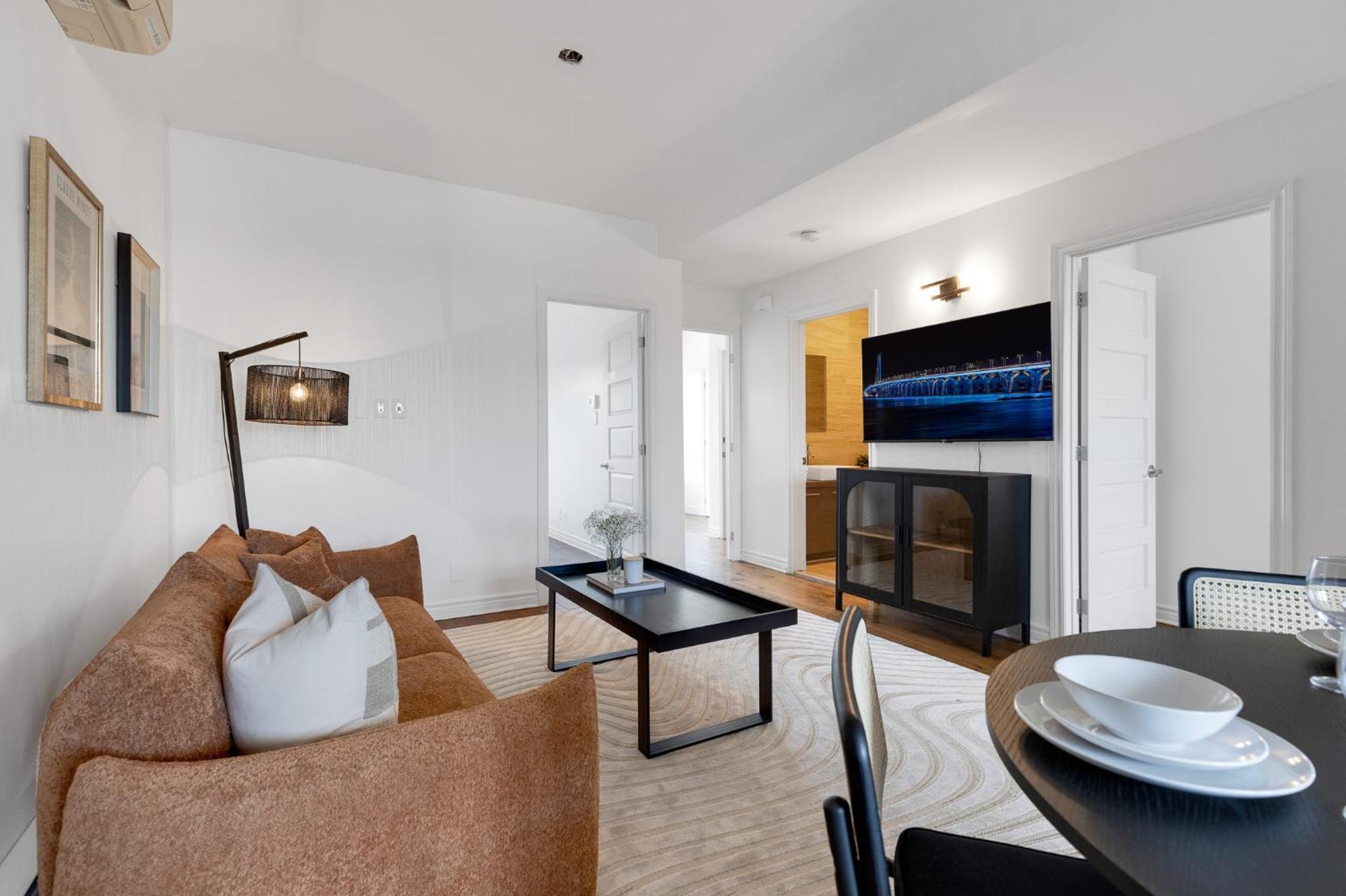 Апартаменты Lofts De La Petite Italie Монреаль Экстерьер фото